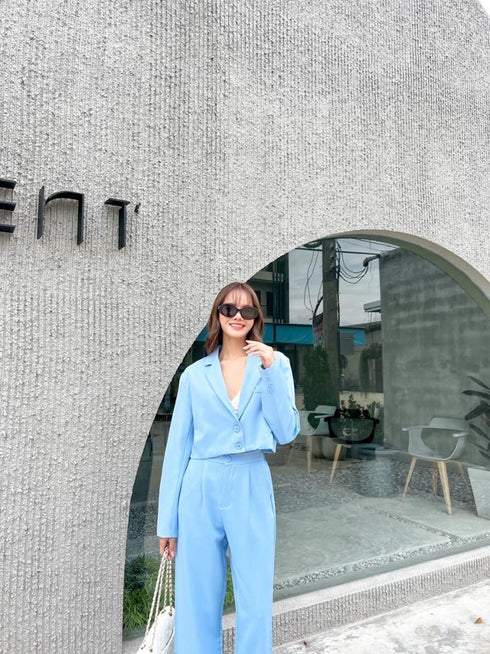 WYNN Two Piece Cropped Coat with Wide Leg Trouser